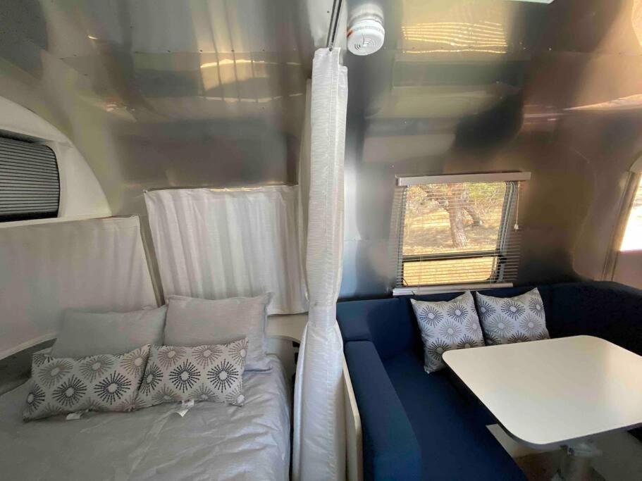 Modern Airstream With Amazing View - 10 To 15 Minutes From Kings Canyon National Park Dunlap Eksteriør bilde
